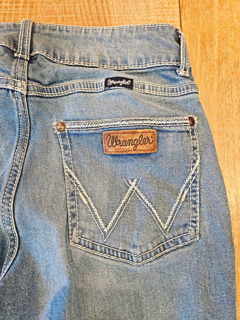 Wrangler Retro Flare Leg Jeans Light Wash Western Cowgirl Denim 5X34